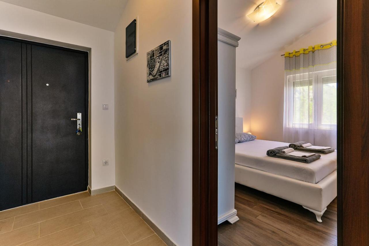 Apartmani Visum Sveti Stefan Extérieur photo